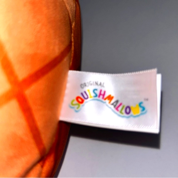 MAYA🍦Mint Chocolate Chip Ice Cream Cone FuzzAmallow NWT great friend - Picture 7 of 9